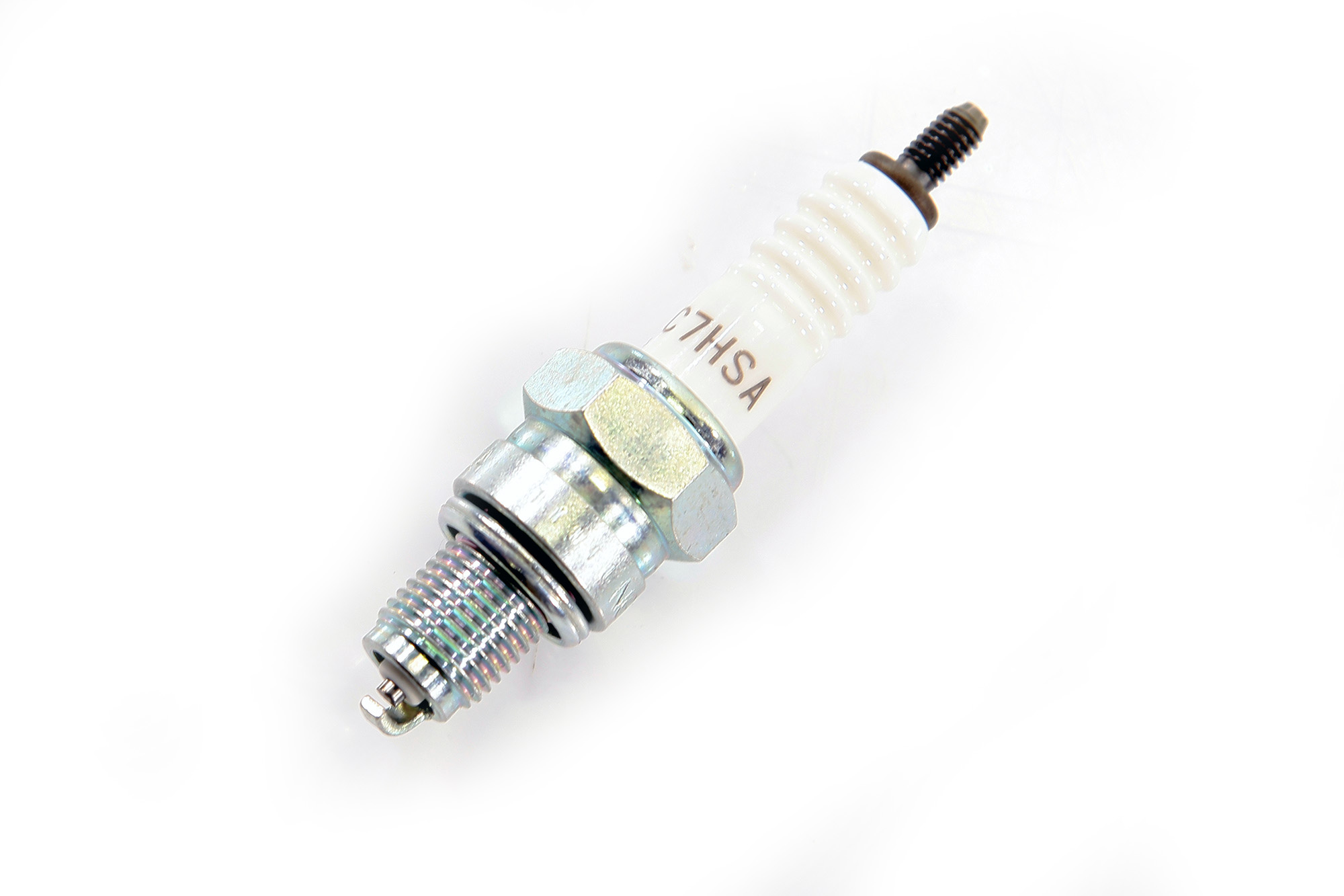 Свеча зажигания