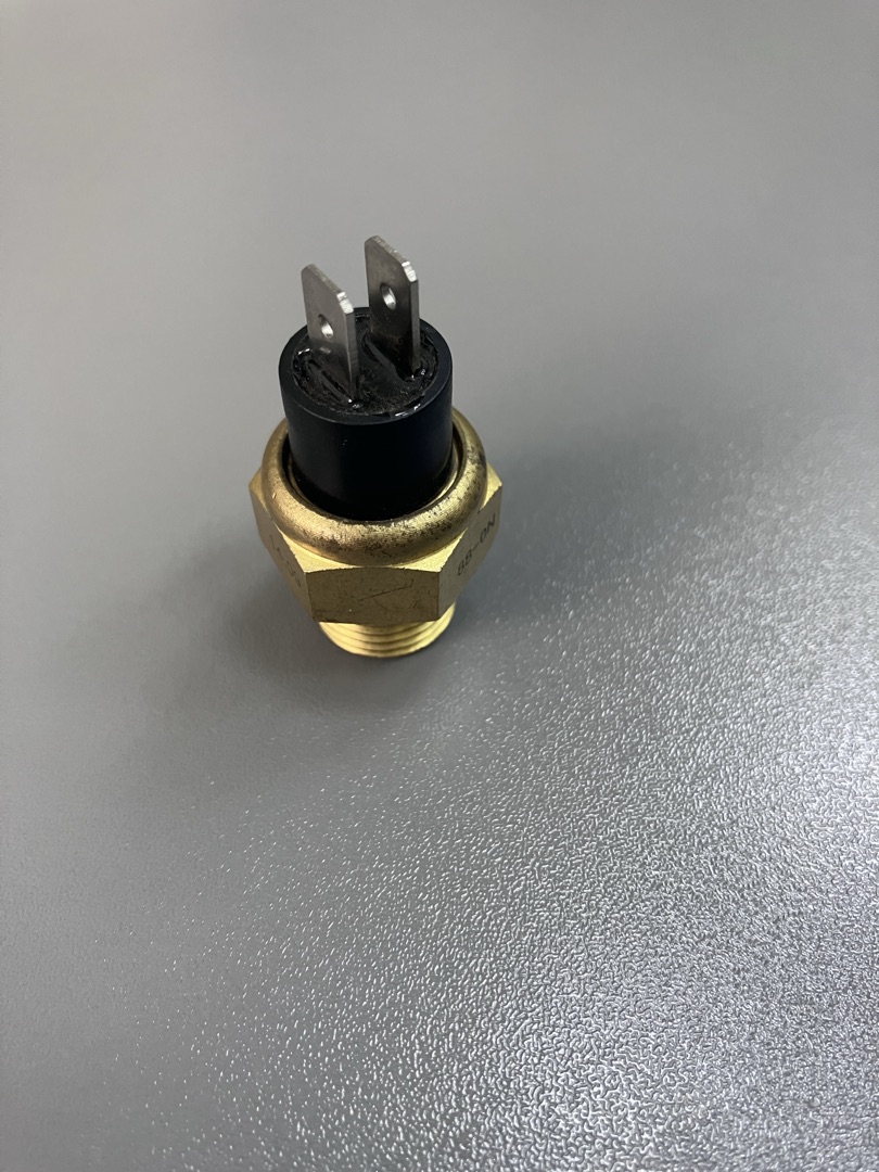 Датчик включения вентилятора 75-80° клеммы