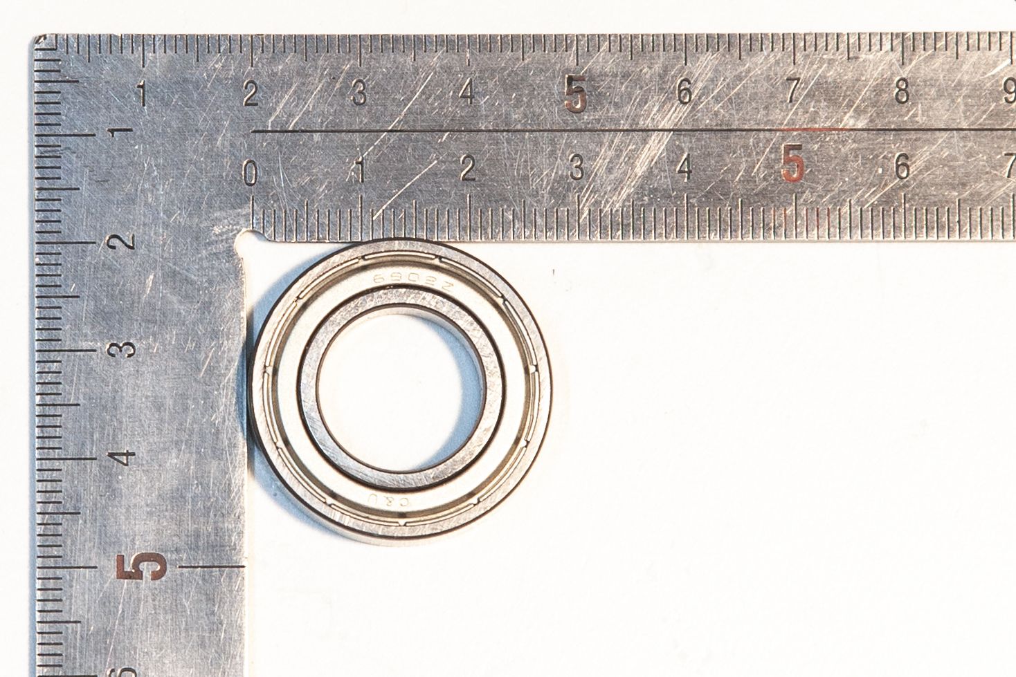 Подшипник 61902