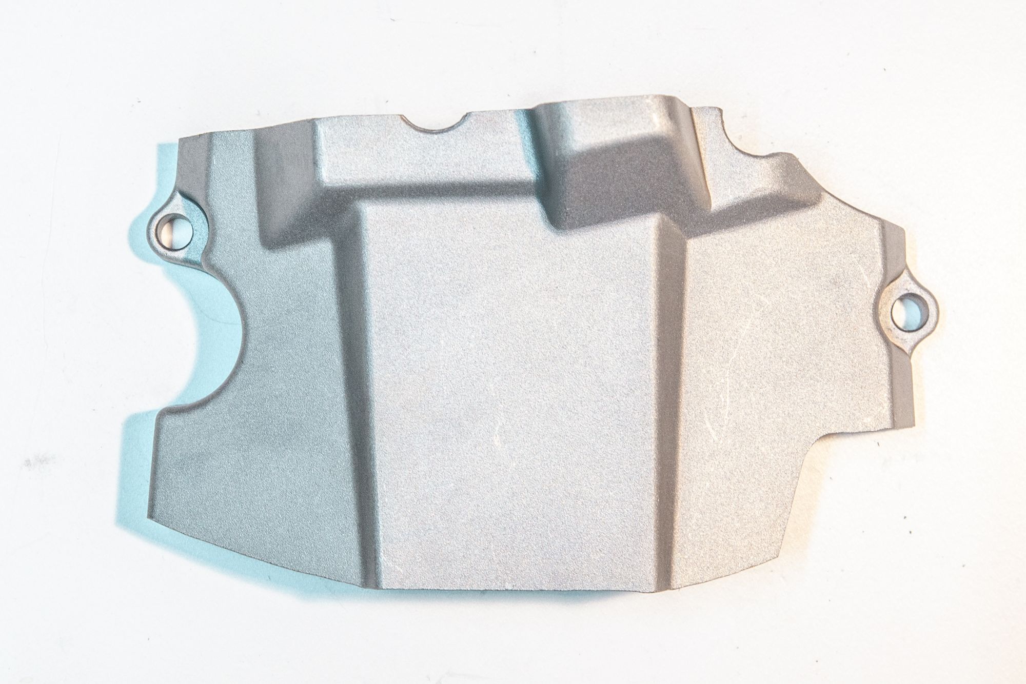 Крышка левая задняя