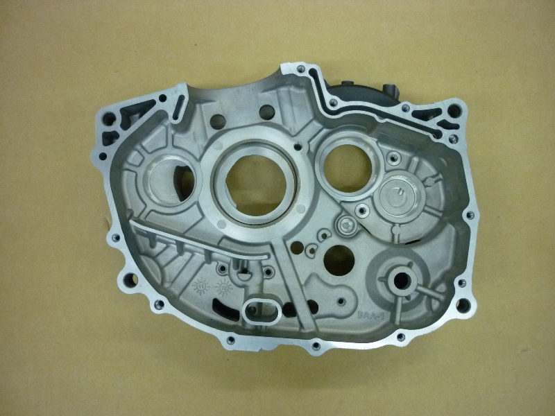 Картер двигателя правая половина GY-7520U