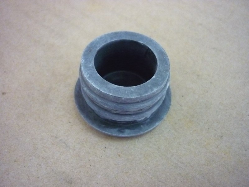 Сайлентблок кронштейна крепления двигателя