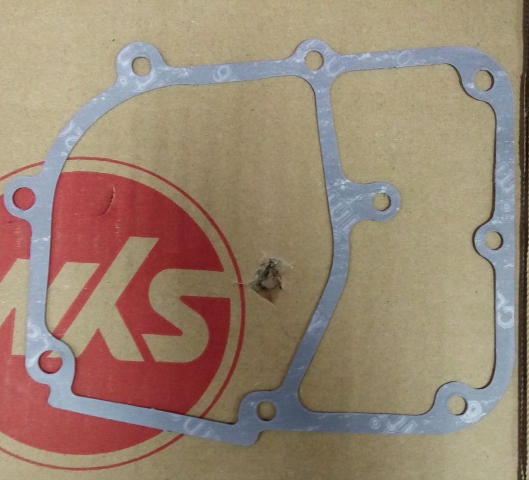 Прокладка картера двигателя
