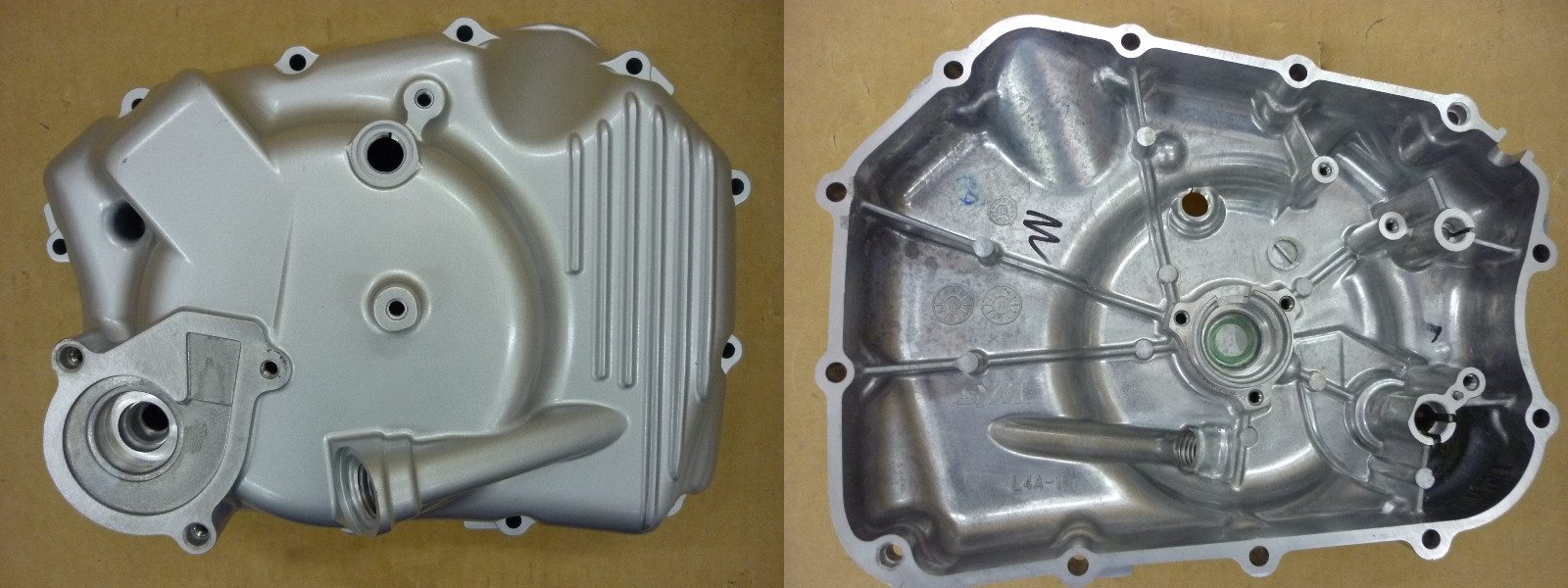 Крышка картера двигателя правая