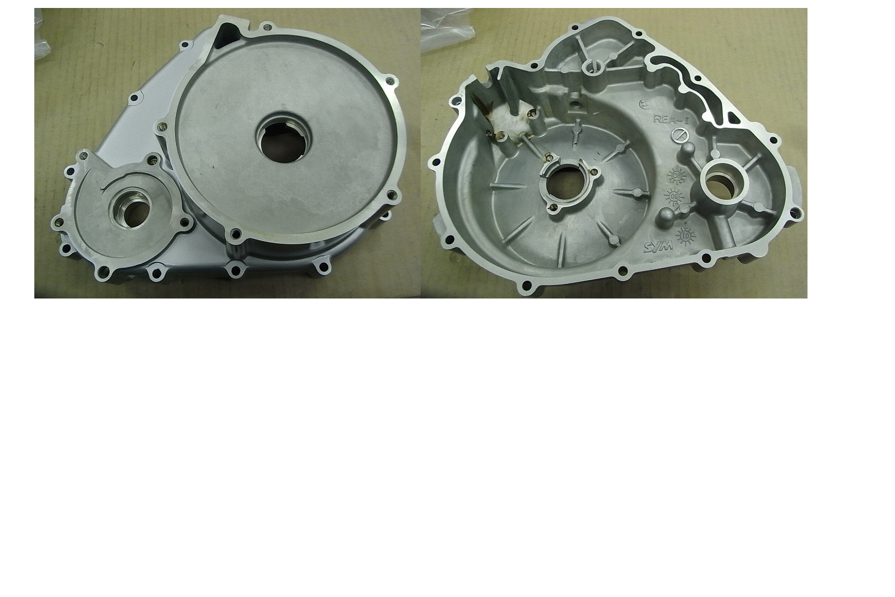 Крышка картера двигателя правая