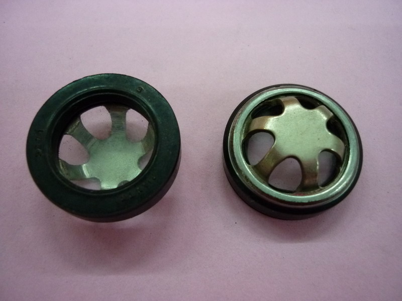 Индикатор уровня масла коробки передач