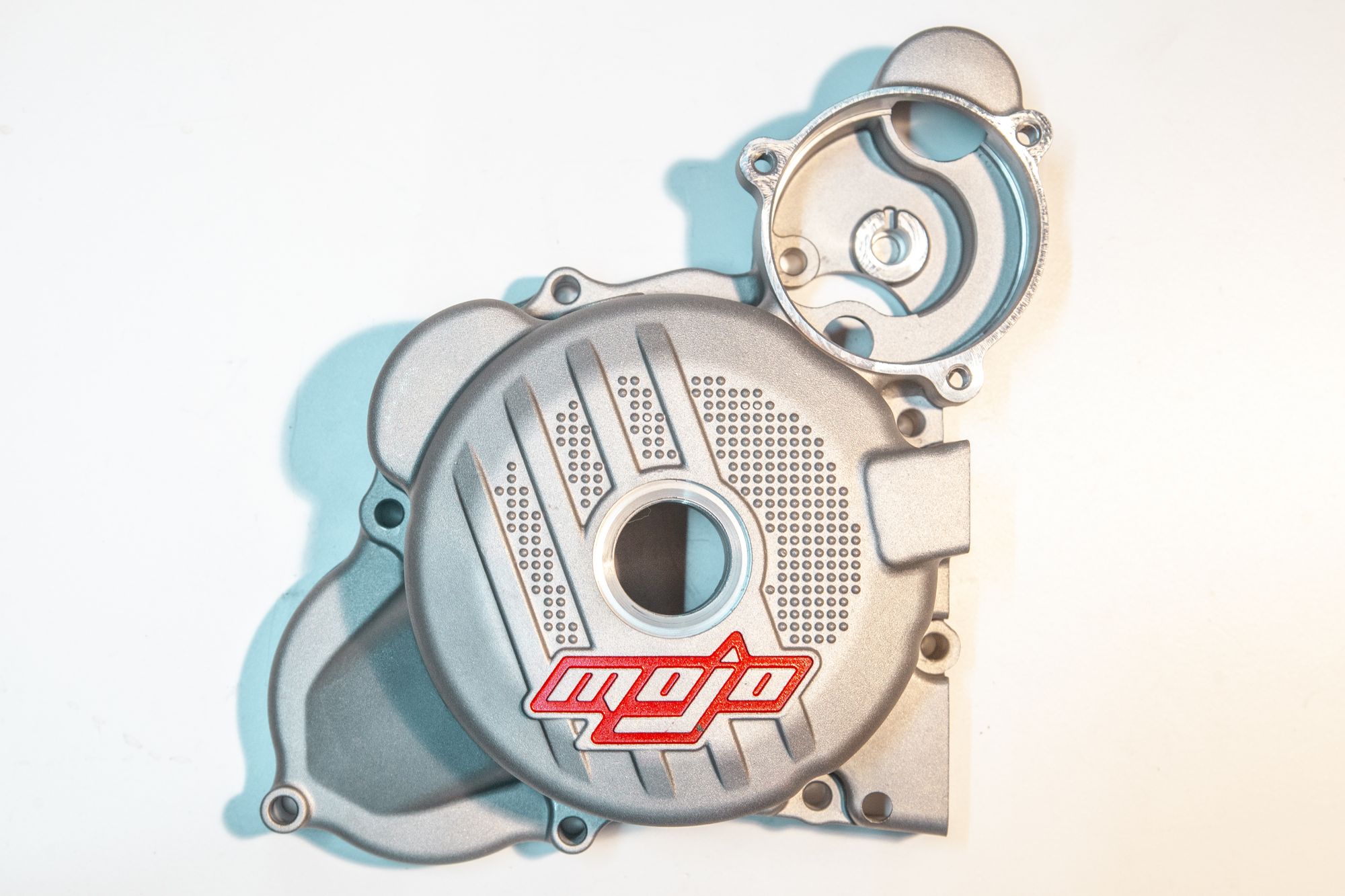 Крышка картера передняя левая