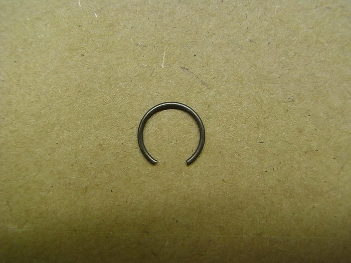 Кольцо стопорное поршневого пальца