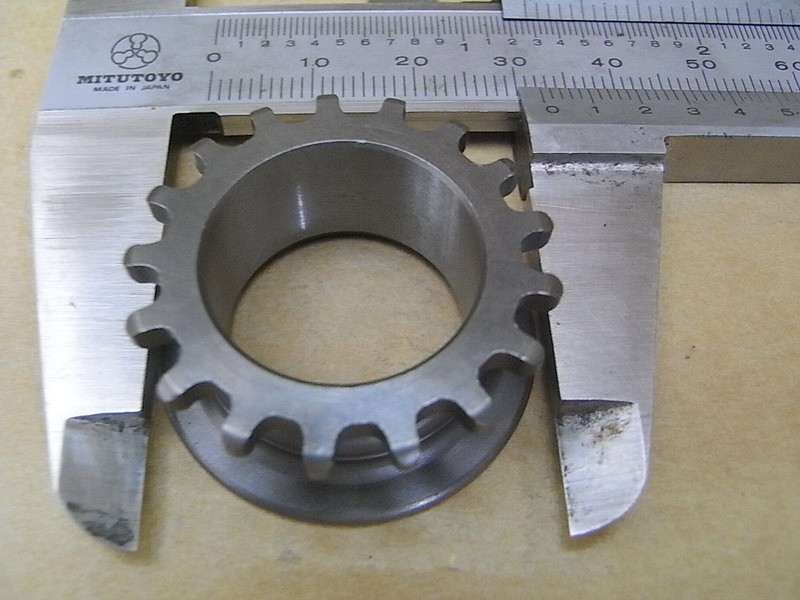 Шестерня привода ГРМ