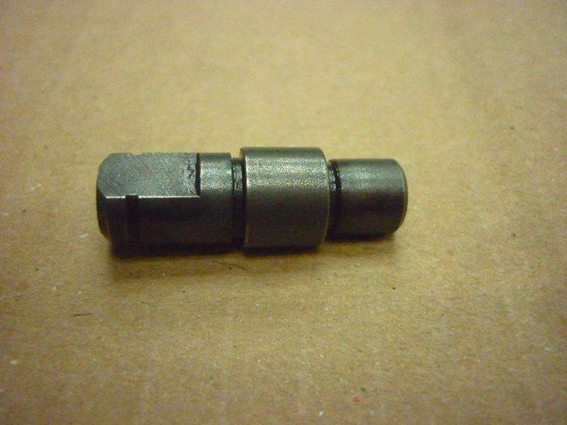 Вал привода маслянного насоса