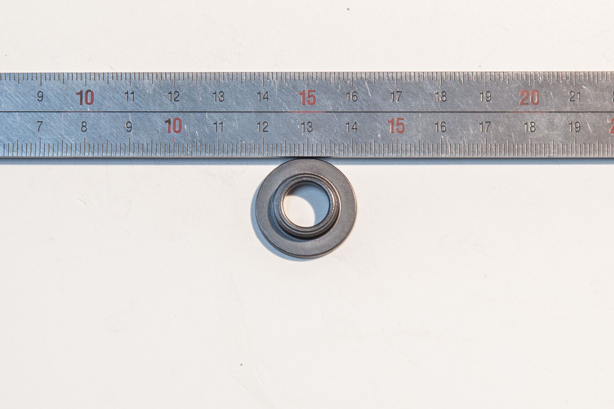 Тарелка пружины клапана нижняя