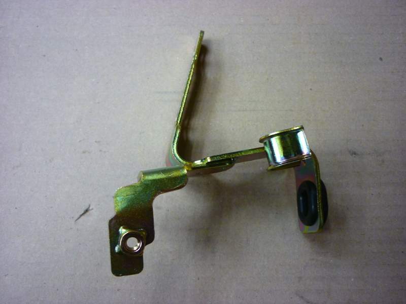 Кронштейн корпуса воздушного фильтра