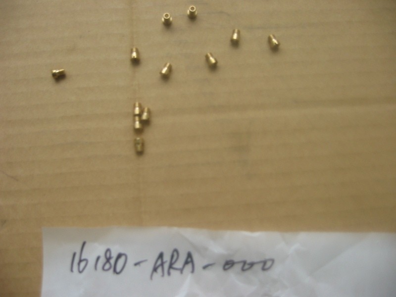 Жиклер карбюратора главный