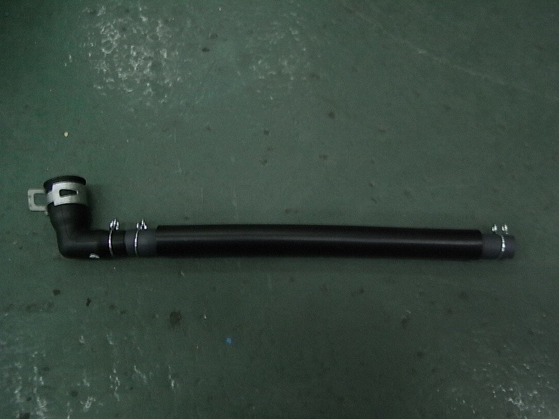 Трубка топливная