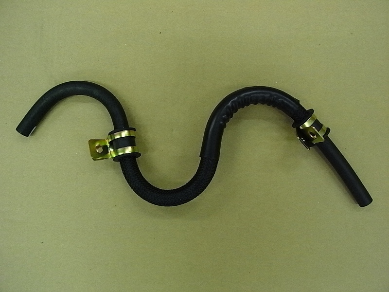 Трубка топливная