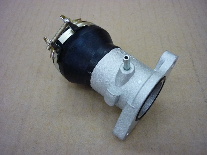 Патрубок впускной