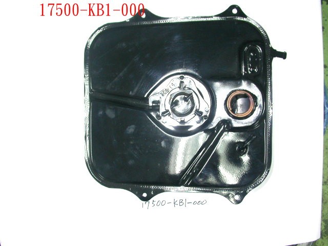 Бак топливный