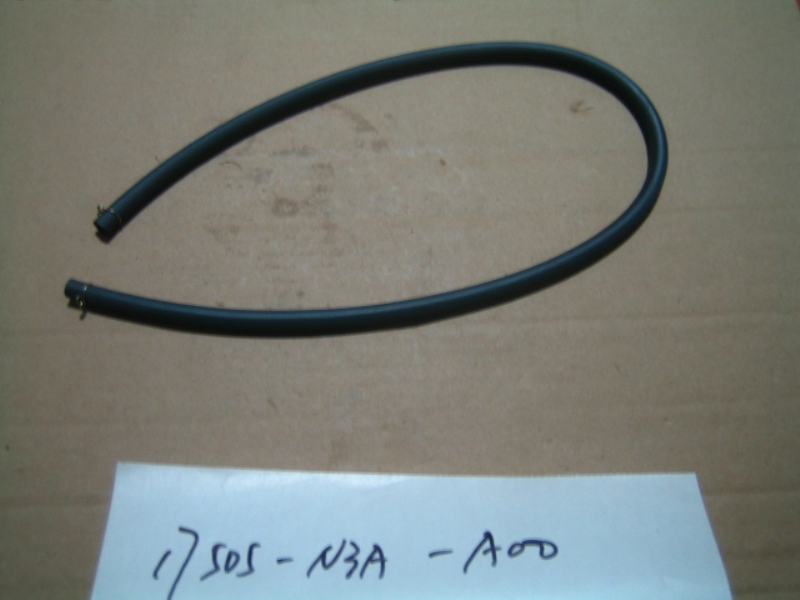 Трубка топливного бака