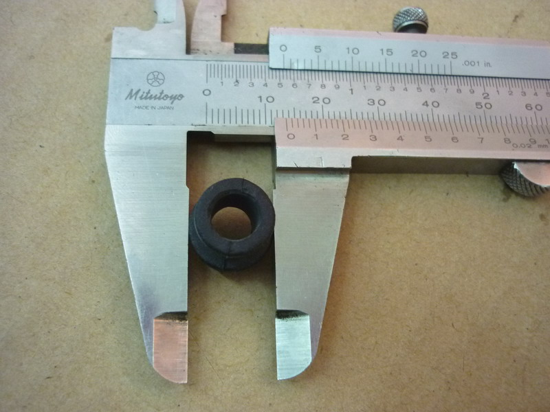 Втулка резиновая aisv