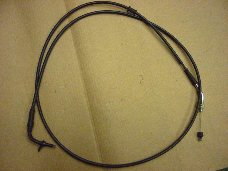 Трос управления дроссельной заслонкой