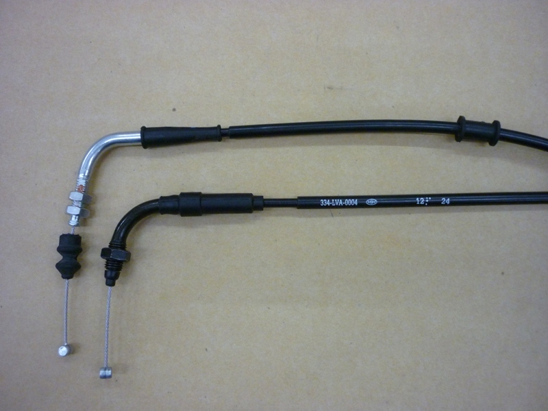 Трос управления дроссельной заслонкой