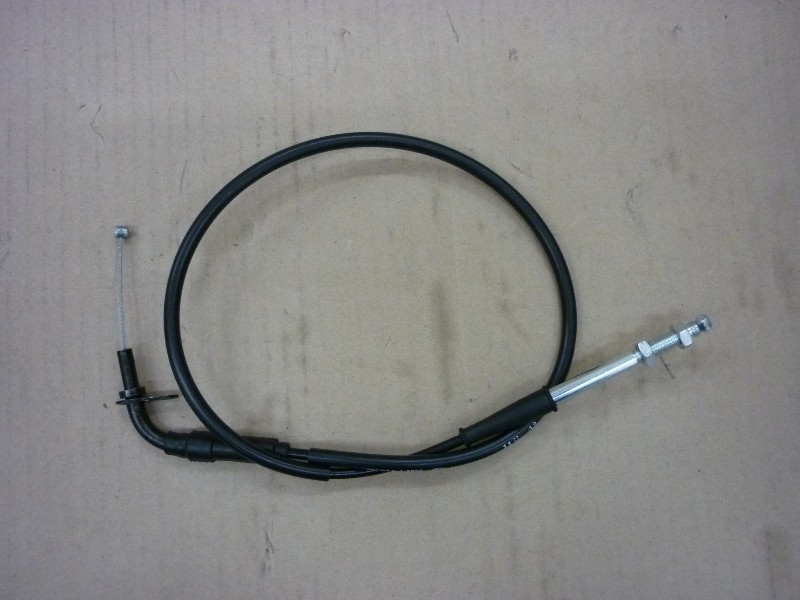 Трос управления дроссельной заслонкой