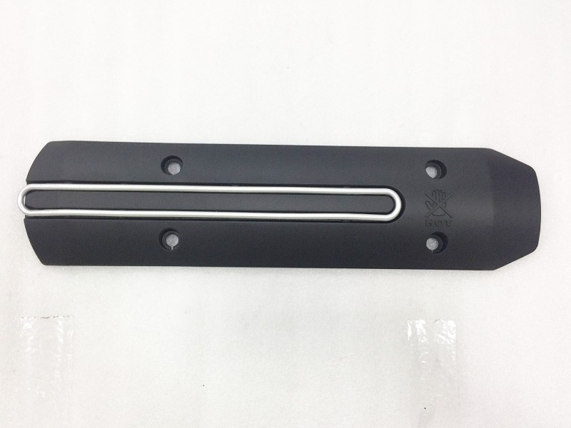 Накладка выхлопной трубы защитная