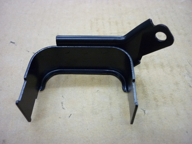 Кронштейн клапана системы рециркуляции