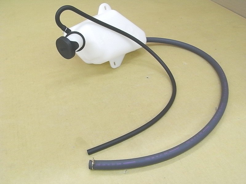 Бачок расширительный в сборе