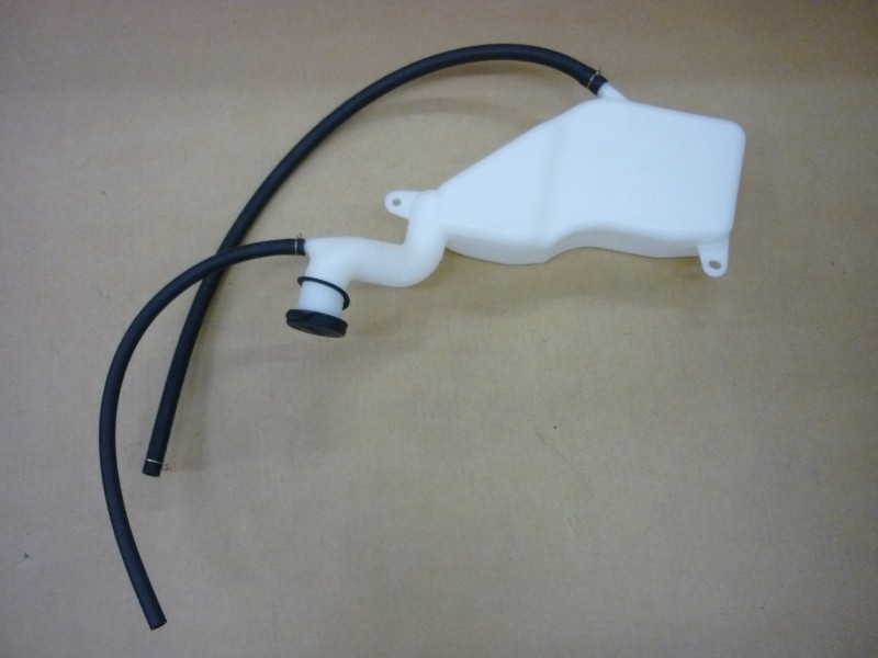 Бачок расширительный в сборе