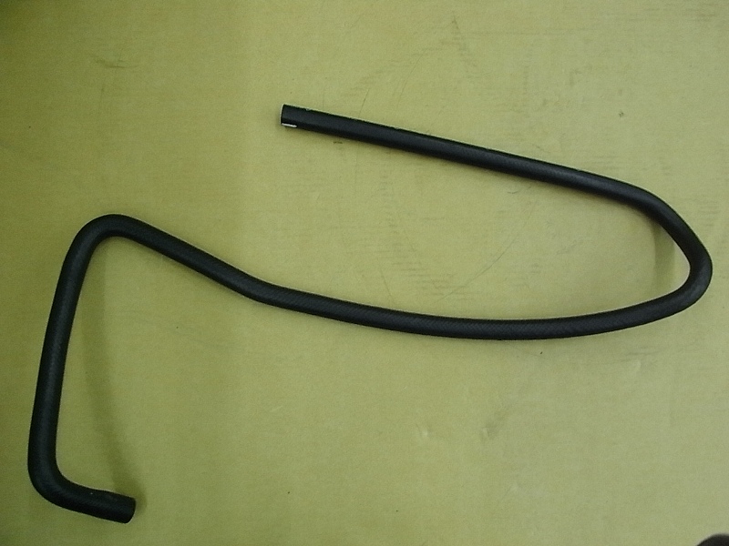 Патрубок впускной радиатора