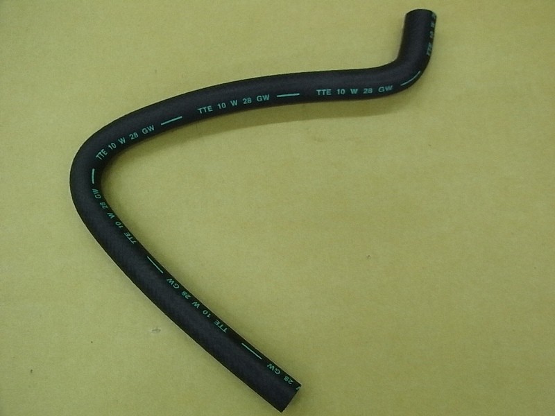 Шланг системы охлаждения входной