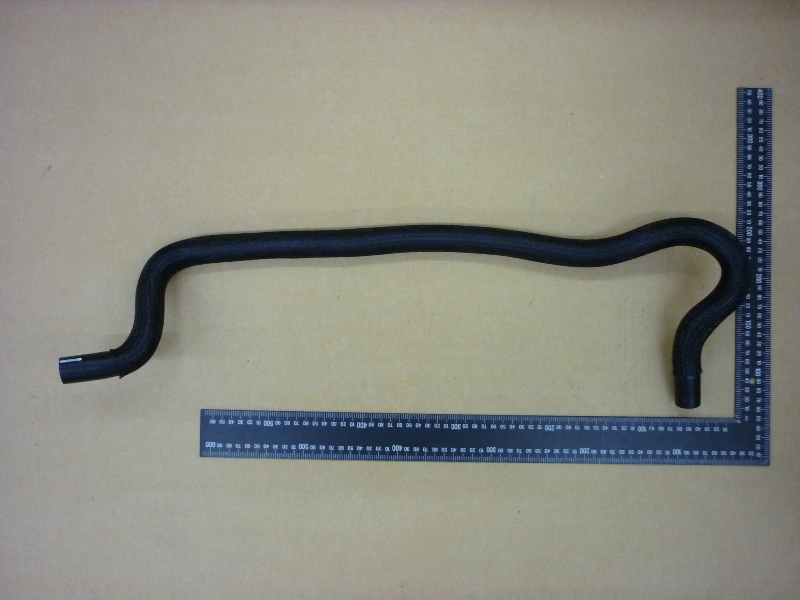 Патрубок водяной впускной