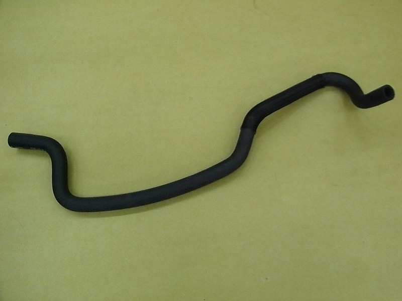 Патрубок впускной