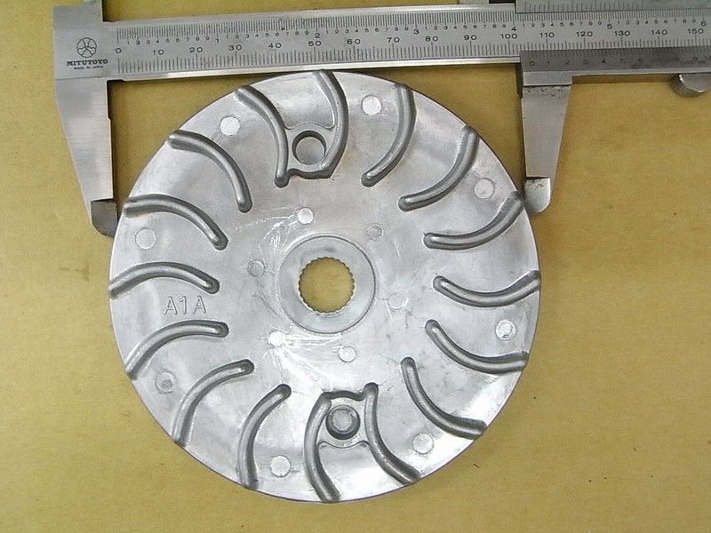 Половина ведущего шкива