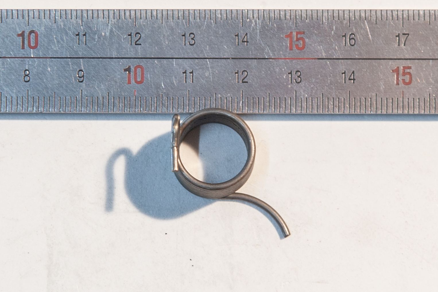 Пружина вала привода сцепления