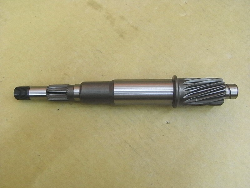 Вал редуктора первичный