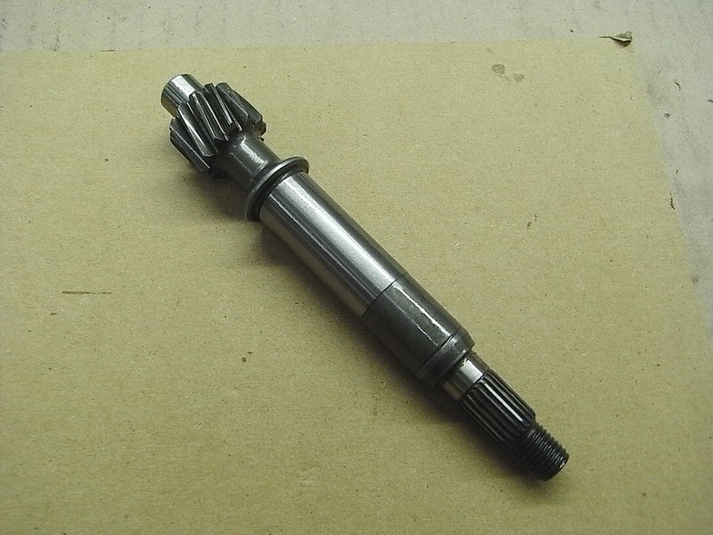 Вал редуктора первичный