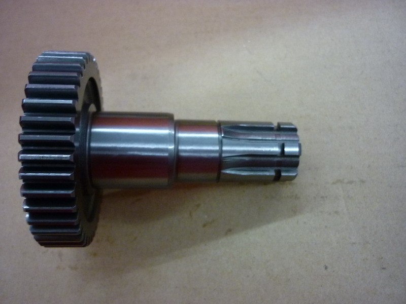 Вал редуктора вторичный