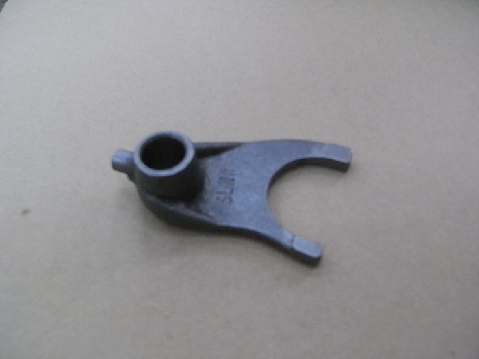 Вилка переключения правая