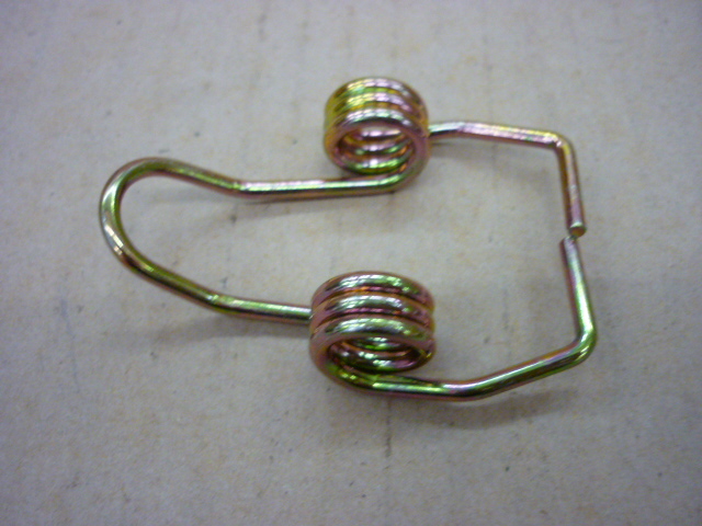 Пружина рычага переключения