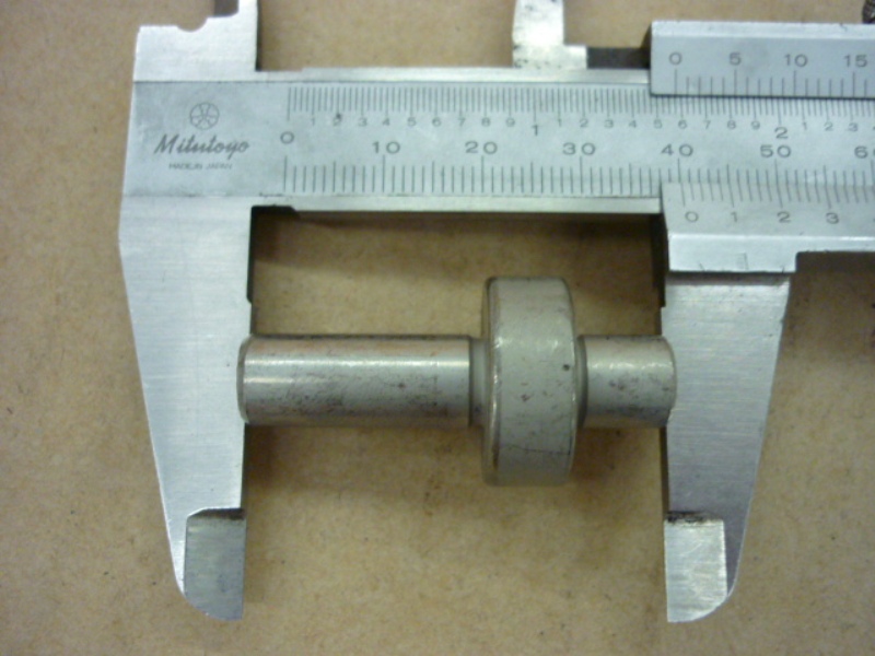 Вал шестерни стартера