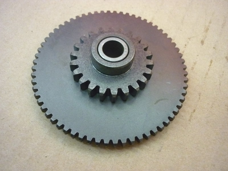 Шестерня стартера промежуточная