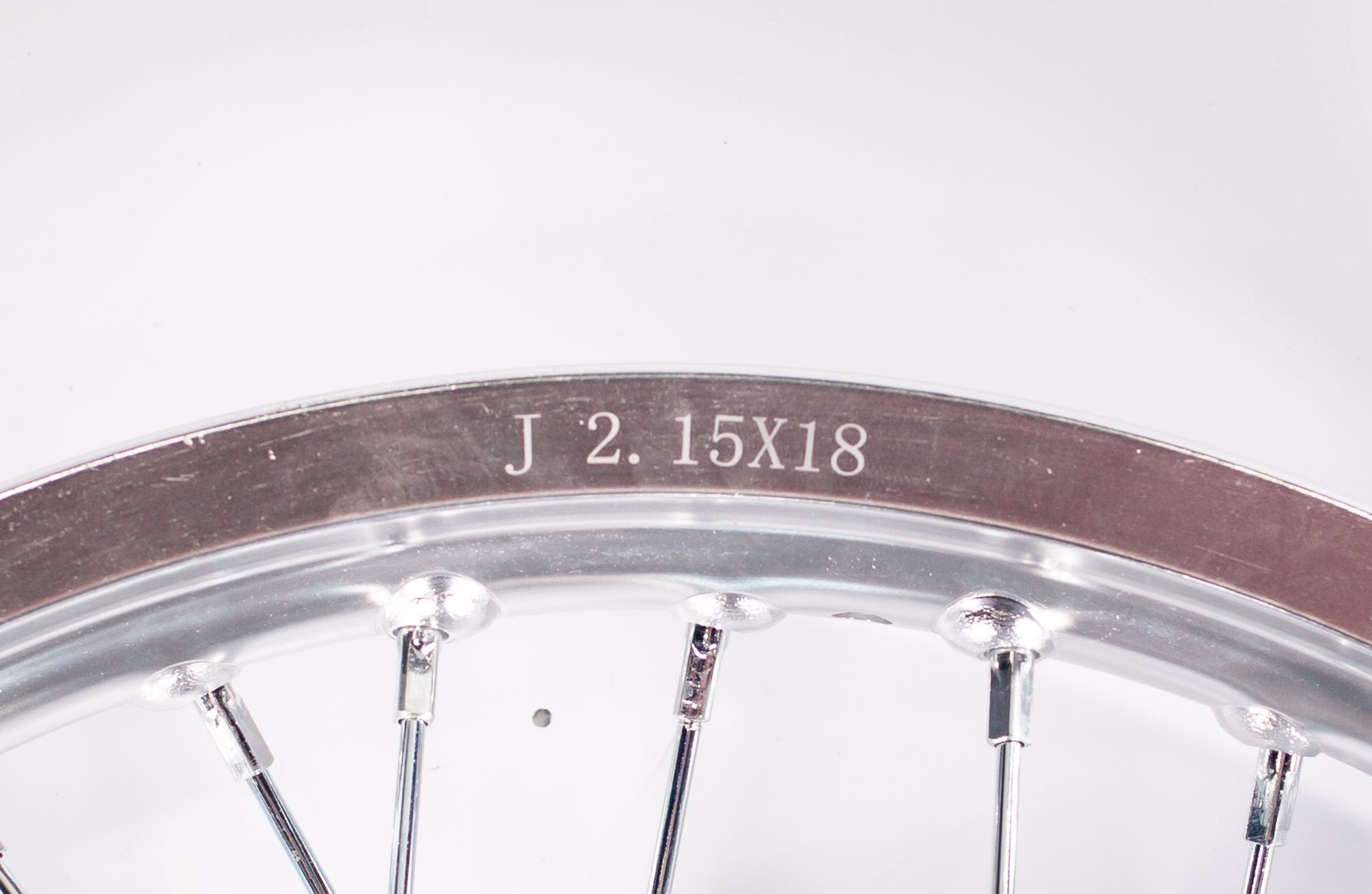 Диск колёсный задний 18" 2,15x18 [250-6R] 25мм с