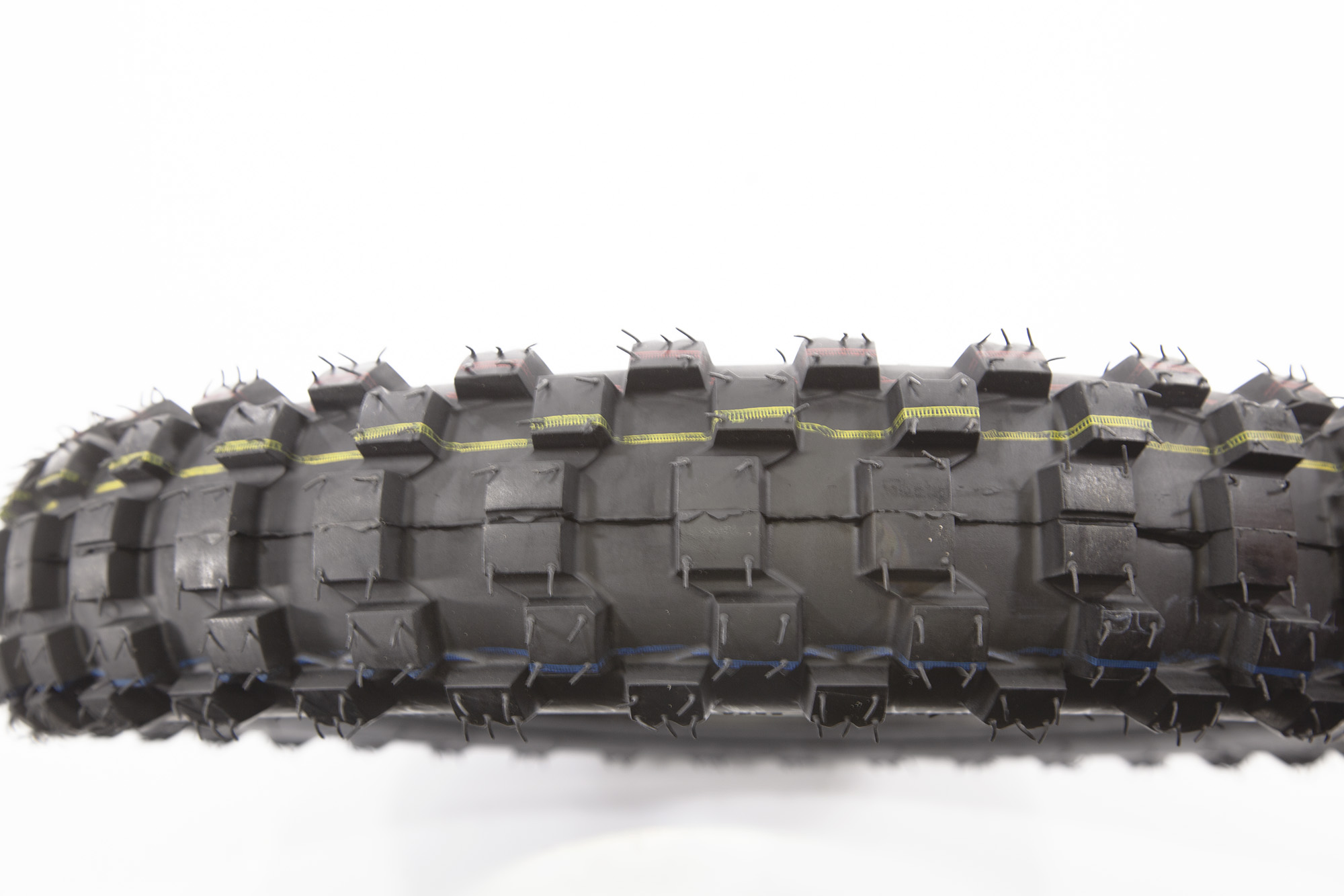 Покрышка 14" 90/100-14 Carrystone