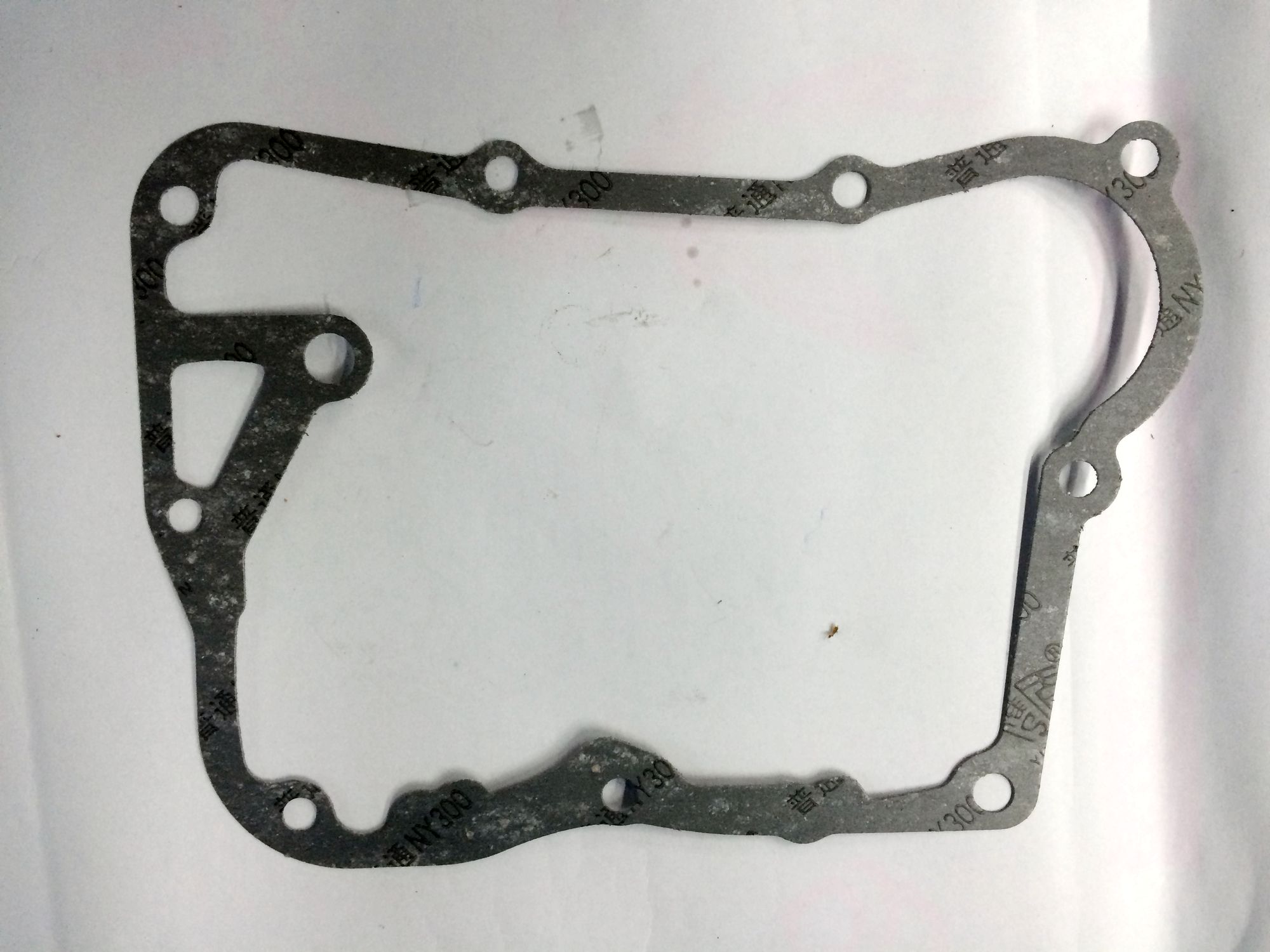 Прокладка правой крышки картера