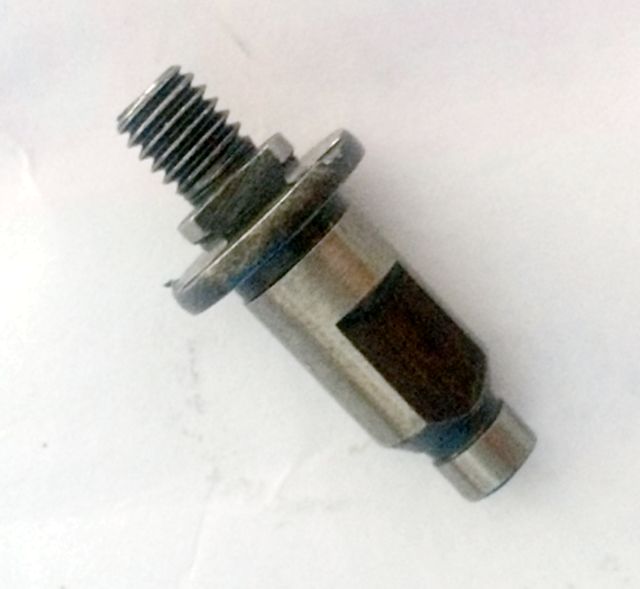 Вал масляного насоса