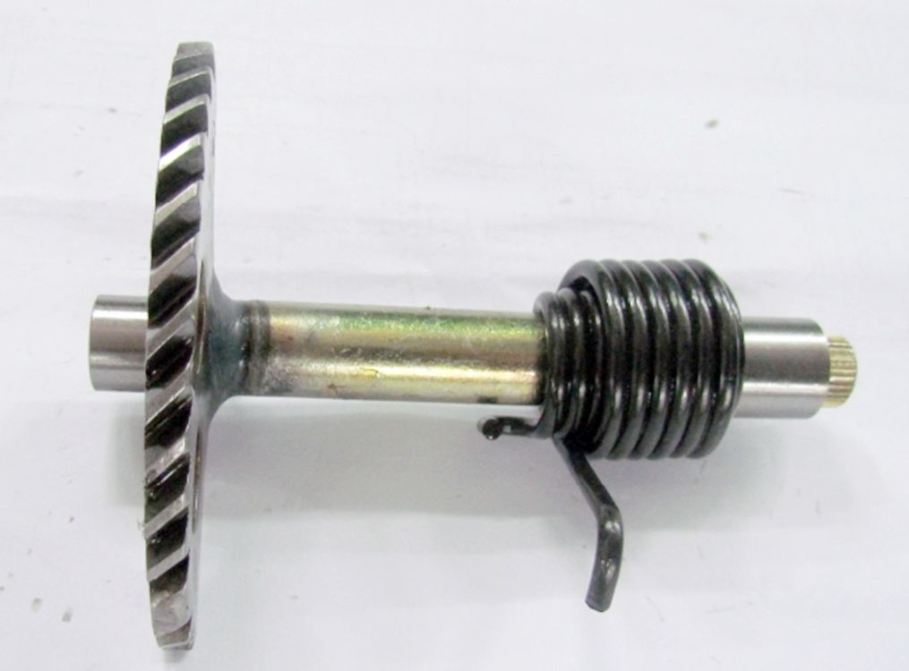 Вал кикстартера с полушестерней в сборе
