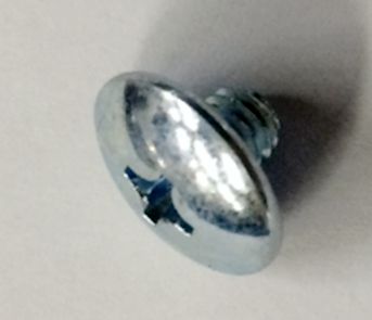 Винт фланцевый M6x6