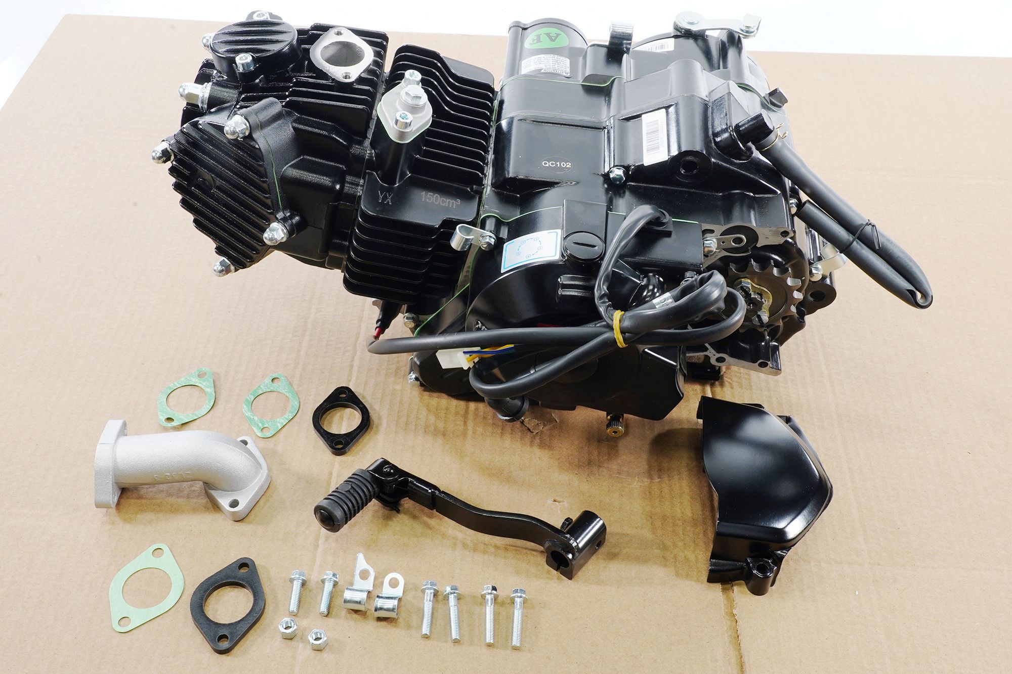 Двигатель в сборе 150cc YINXIANG(WD150)